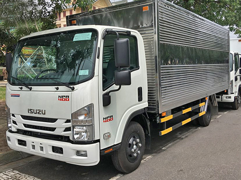 Thiết kế website mua bán giới thiệu đại lý xe tải ISUZU
